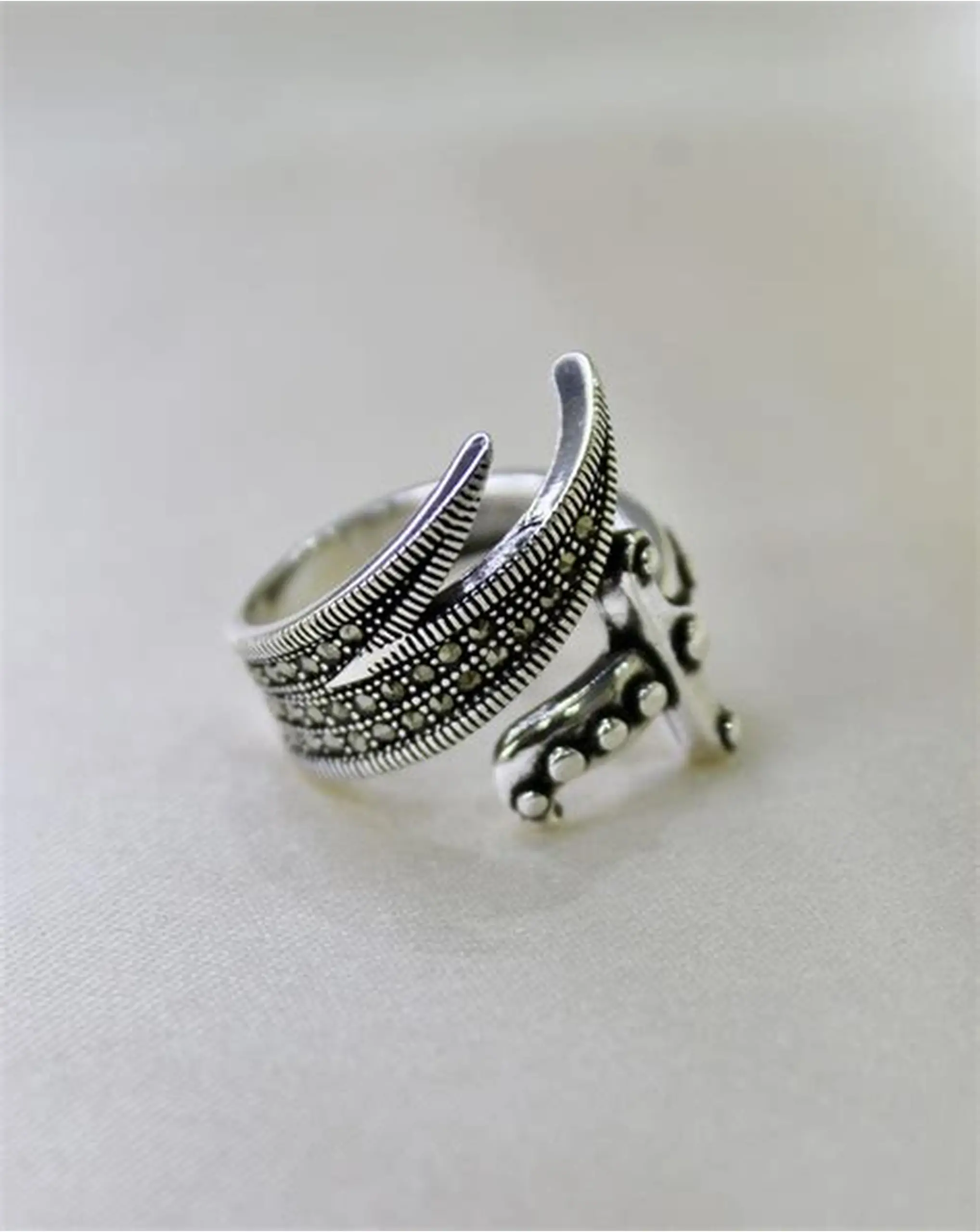 Moonhush Silver Spiral Ring